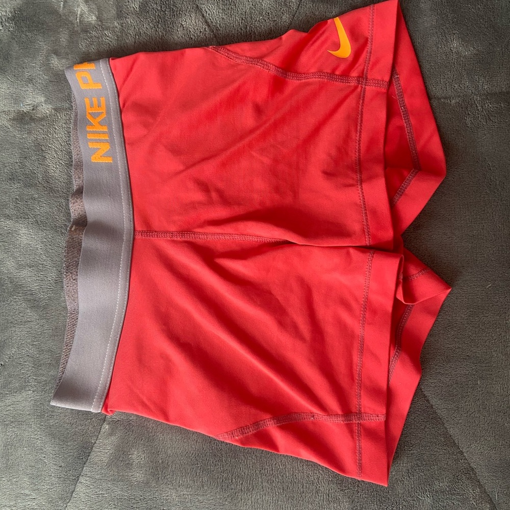 Nike pros